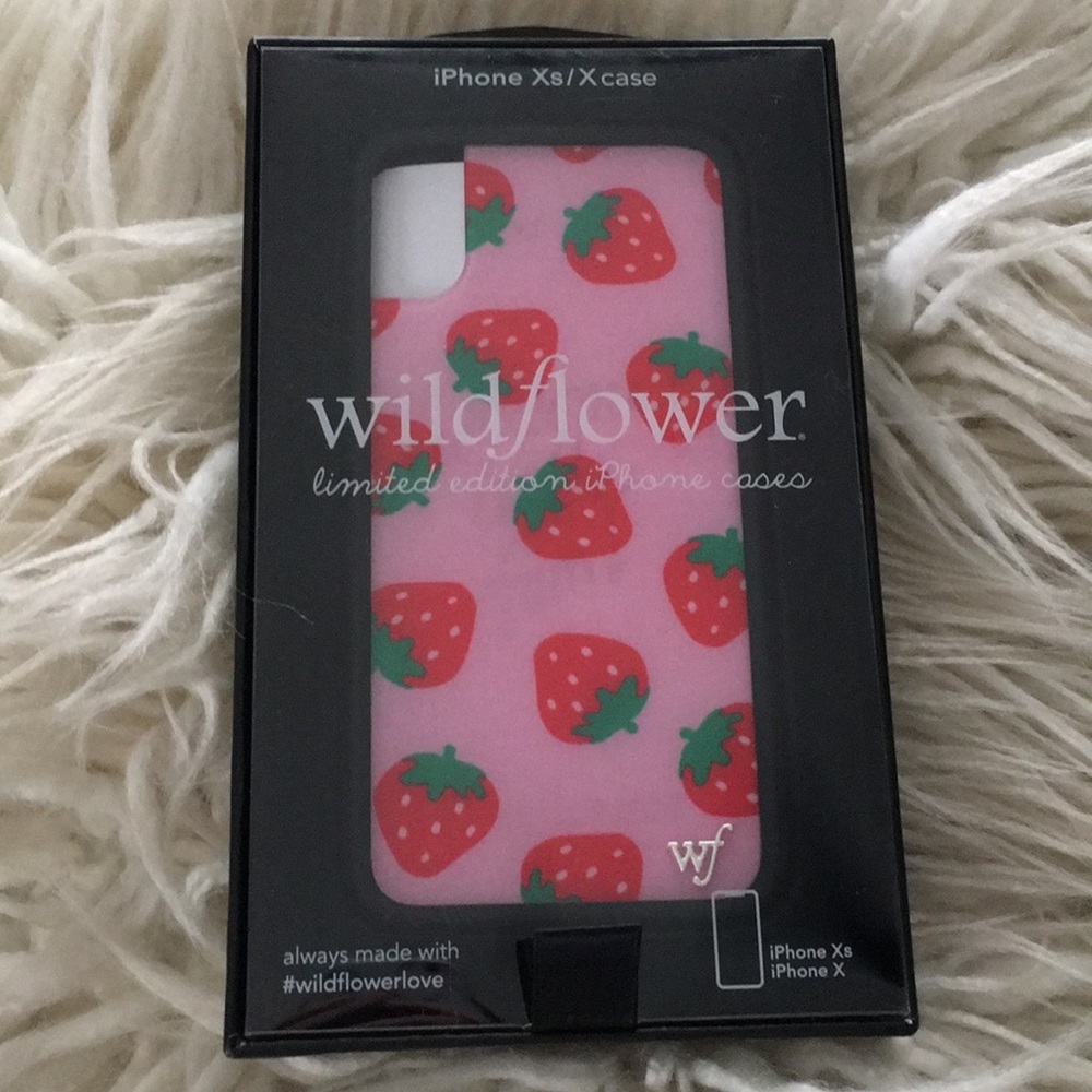 Wildflower case! Brand new!! IPHONE XS/X